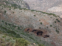 Kapsalos-Frase mine on Sifnos.JPG